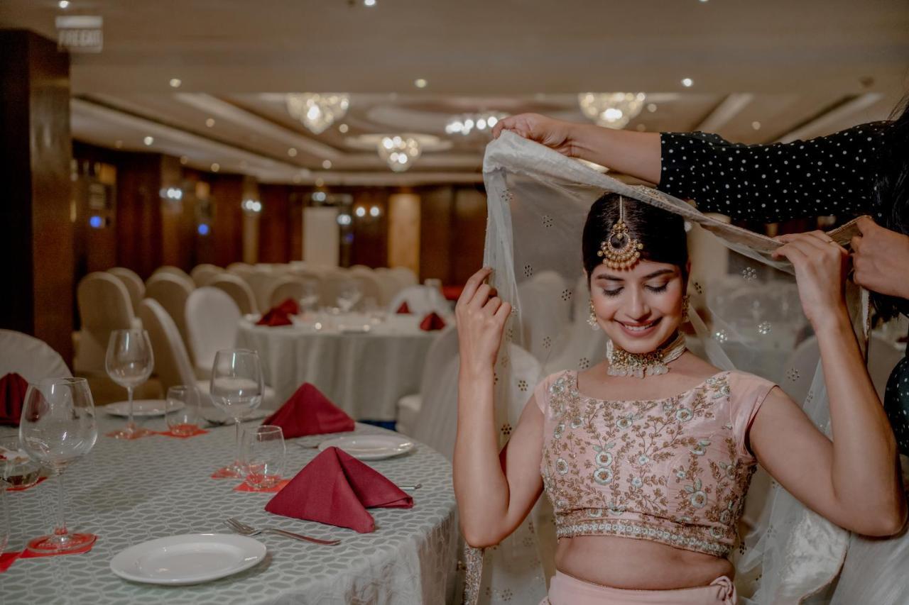 Ramada By Wyndham Jaipur North Hotel Eksteriør billede